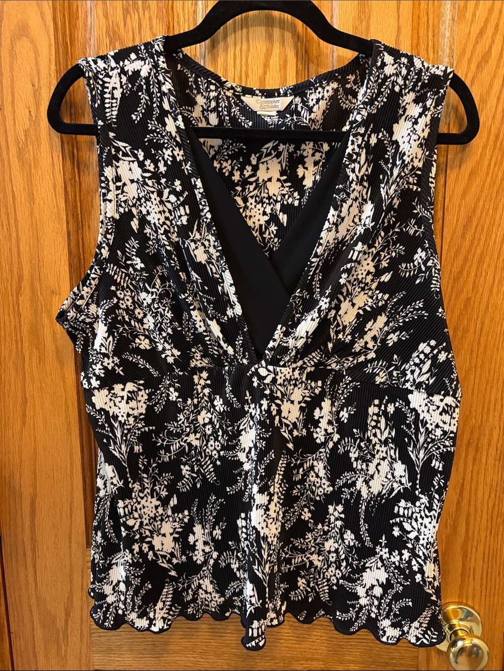 Christopher & Banks Black and White Floral V-Neck Sleeveless Top